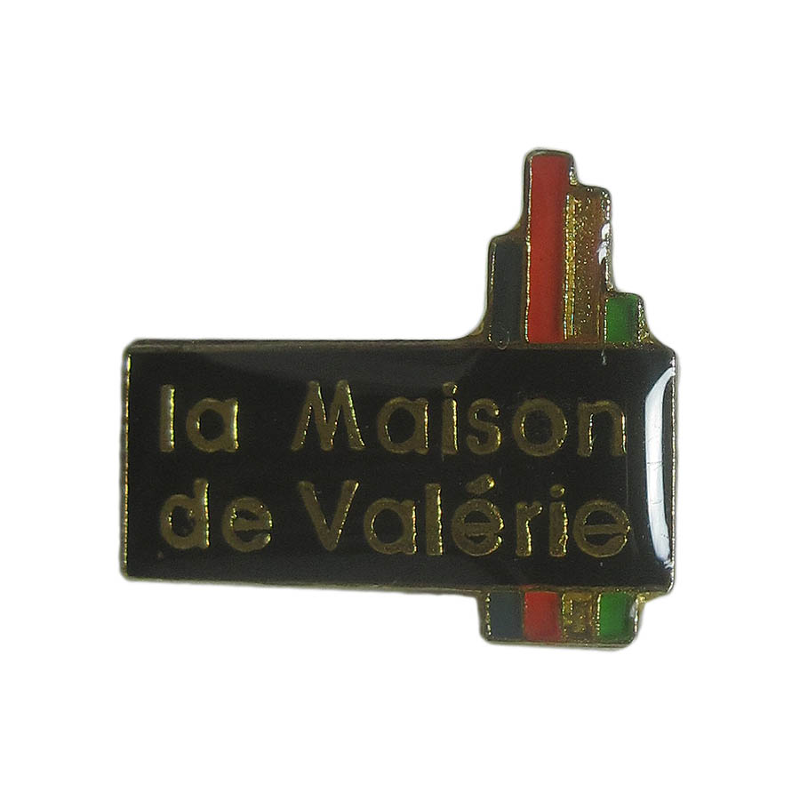 ピンズ フランス通販会社 La Maison de Valerie ロゴ 留め具付き ピンバッジ