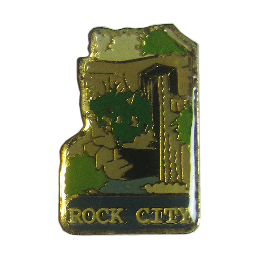 ピンズ ROCK CITY アメリカ 留め具付き