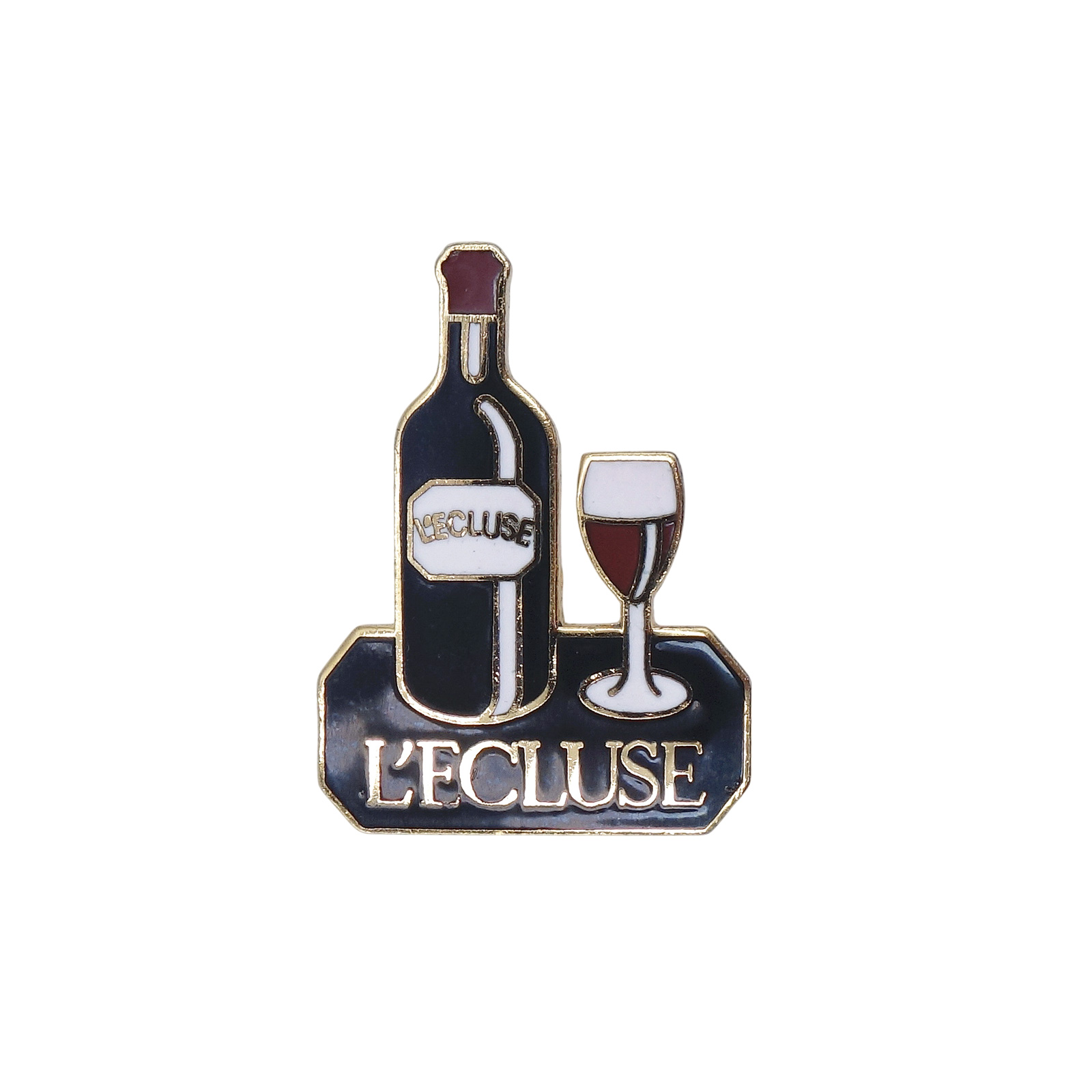L'ECLUSE ワインバー ピンズ 酒 ボトルとグラス