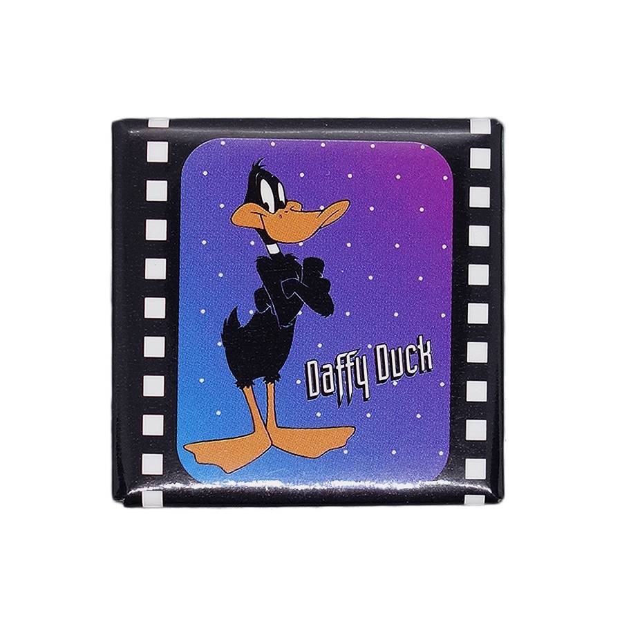 WARNER BROS ダフィーダック 缶バッジ Daffy Duck ルーニーテューンズ 1993