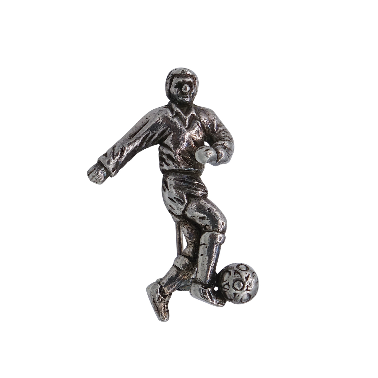 サッカー選手 ブローチ
