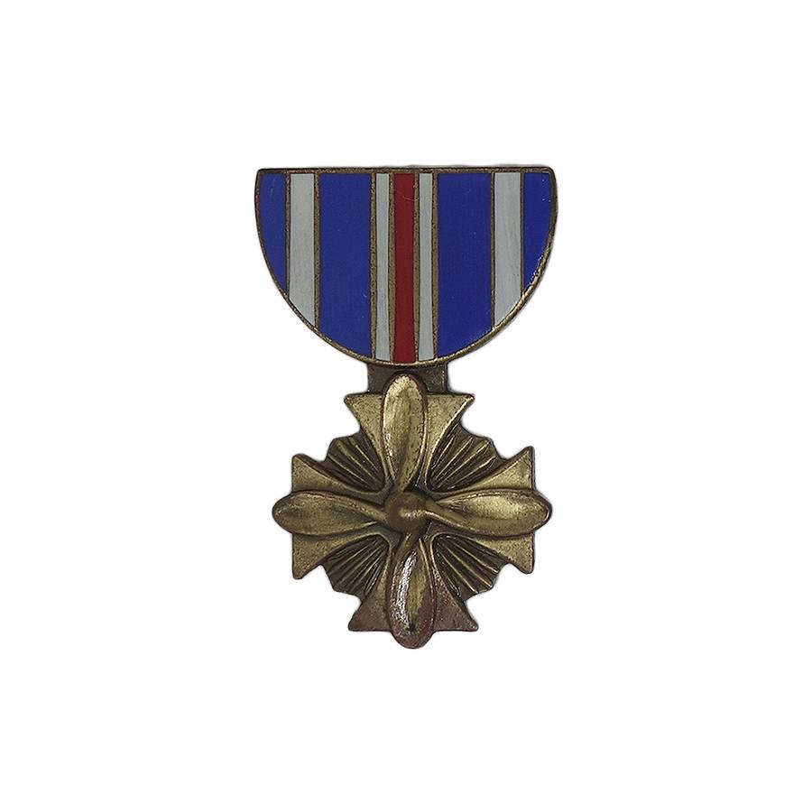 米軍殊勲飛行十字章　Distinguished Flying Cross