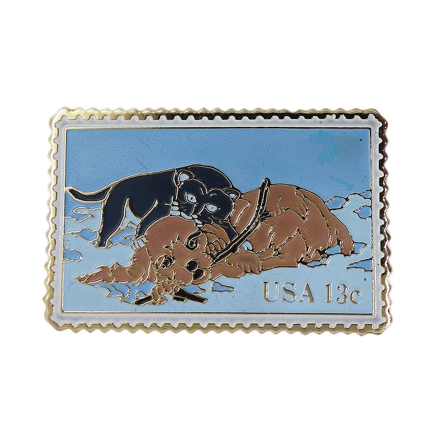 子猫と子犬 USA 13c 切手型 ピンズ 1982 Kitten and Puppy 留め具付き