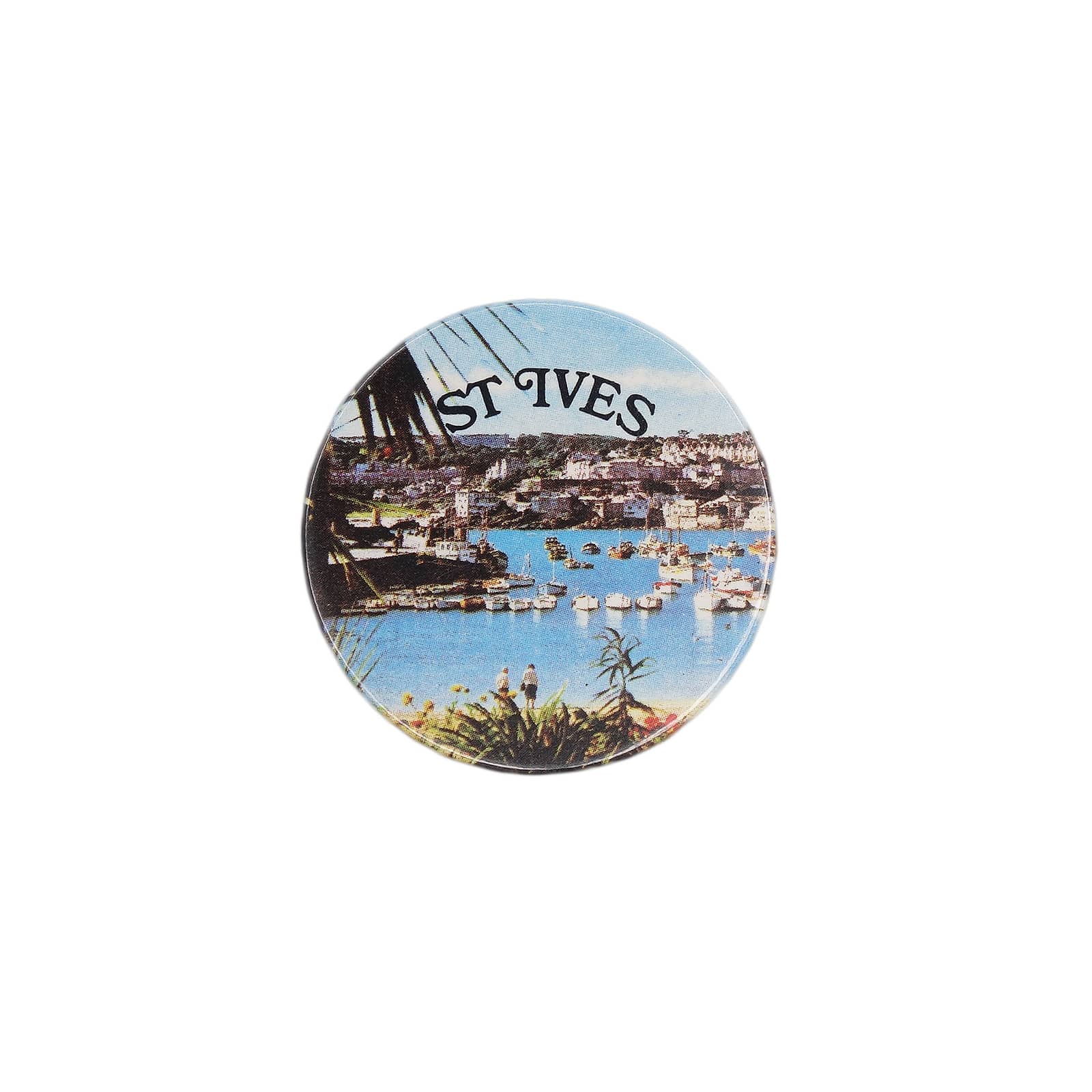 ST IVES セント・アイヴス 缶バッジ バッチ