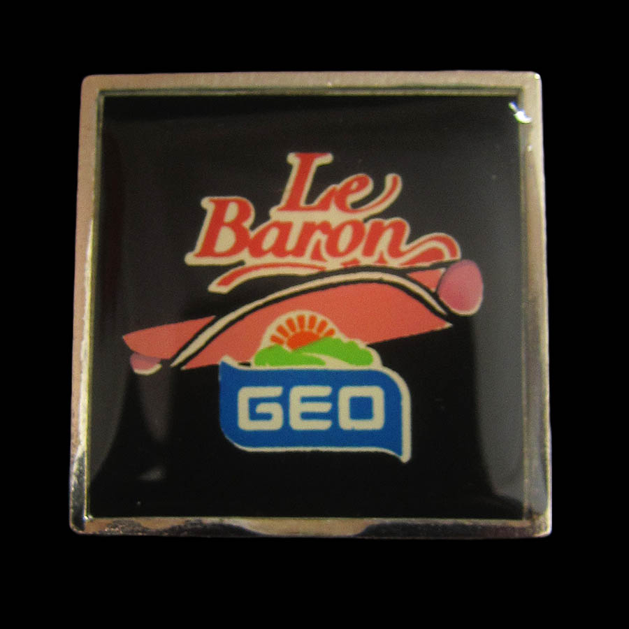 フランス ピンズ GEO Le Baron