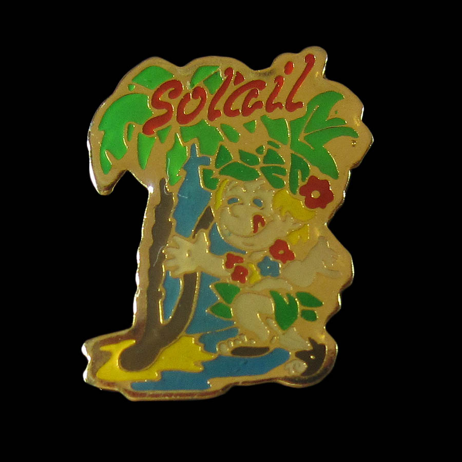 フランス ピンズ Solail 南島の少年 留め具付き レトロ